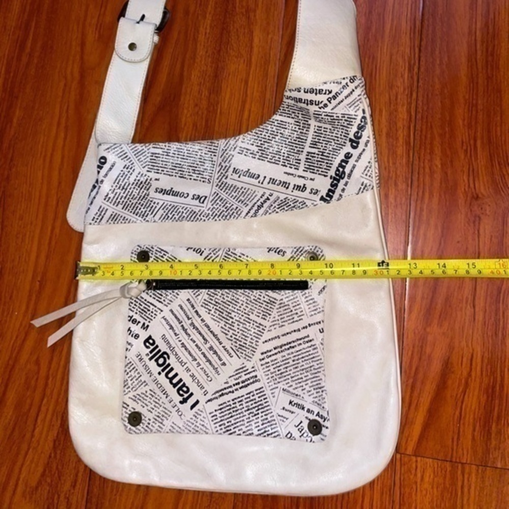 Maurizio Taiuti gazette newspaper purse crossbody bag made in Italy - Picture 6 of 12